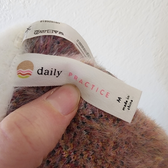 Anthropologie Daily Practice Cream Cozy Shorts M - Picture 5 of 7